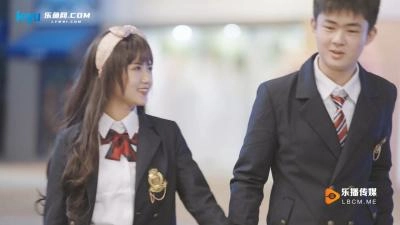 国产美女百分百裸体-精品迅雷手机免费观看